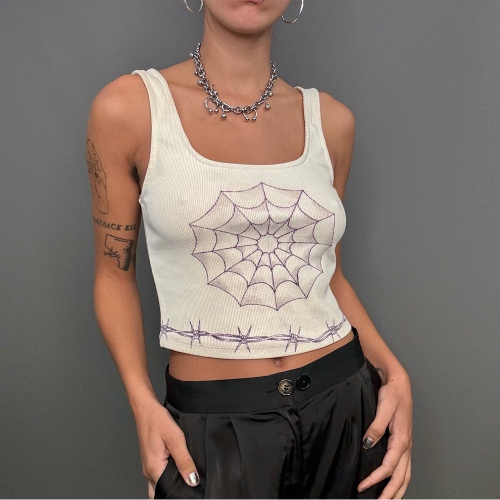 Spider Web Tank